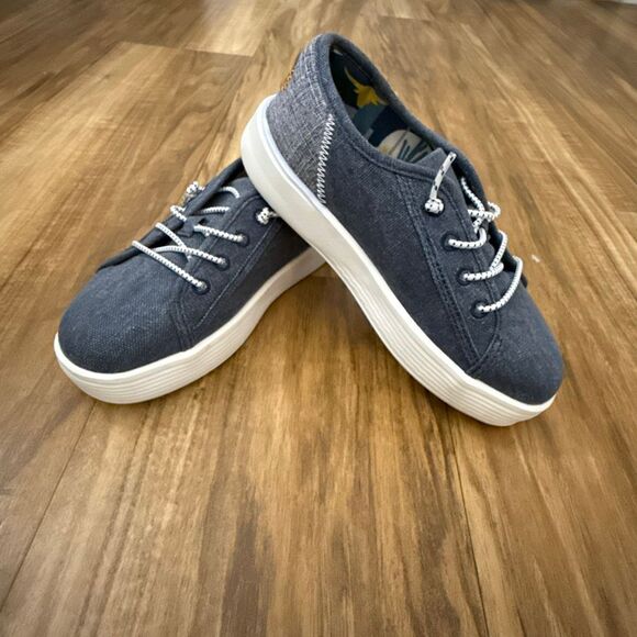 Hey Dude Cody Youth Craft Linen Navy Slip On Shoes Size 13 NWOT - Picture 2 of 7